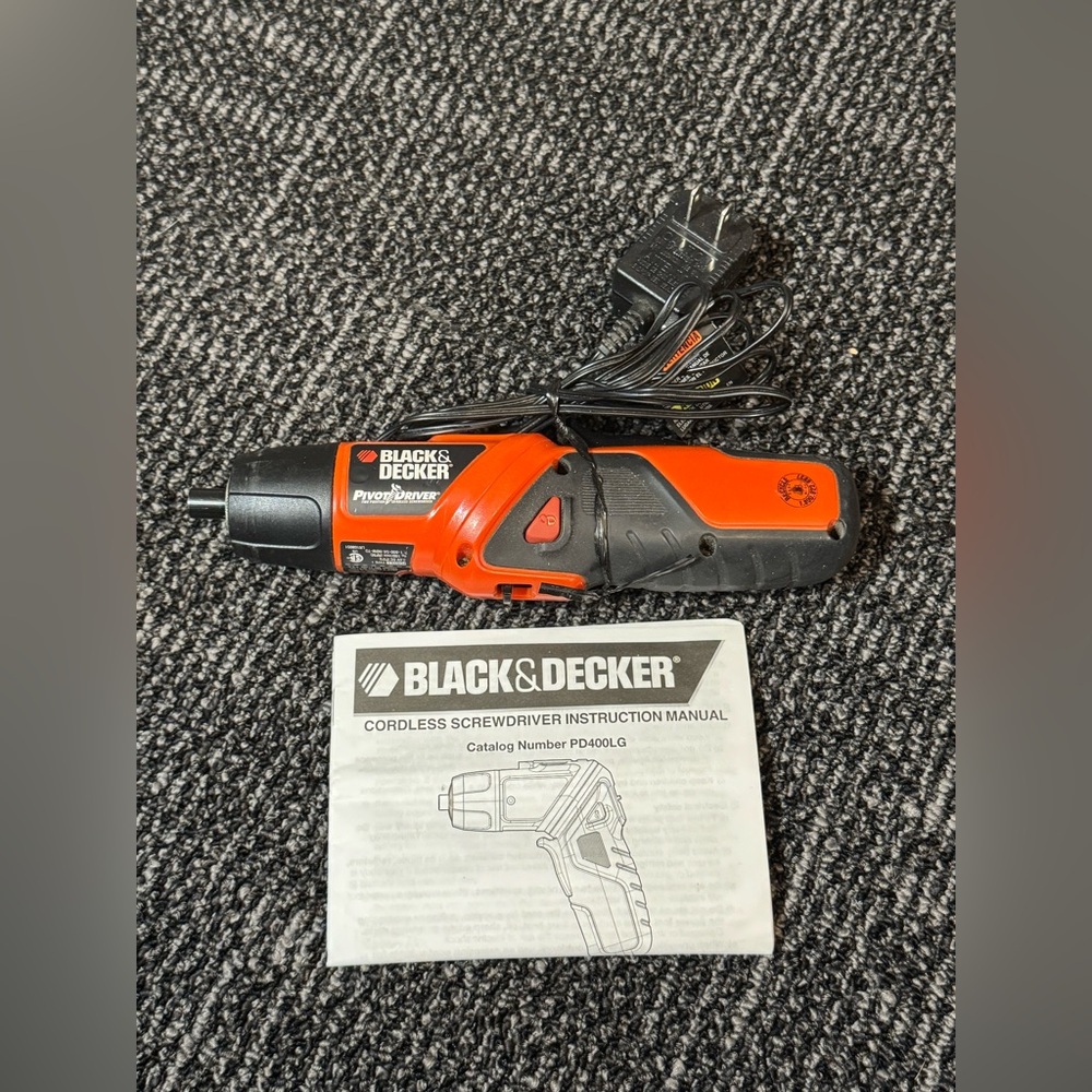 Black and Decker PD400LG Type-1 Cordless Screw Driver